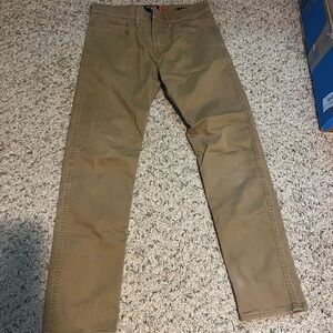 Men’s Dockets Khaki Pants